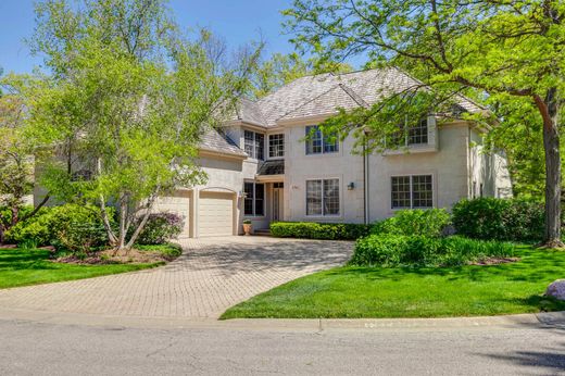 Casa en Lake Forest, Lake County