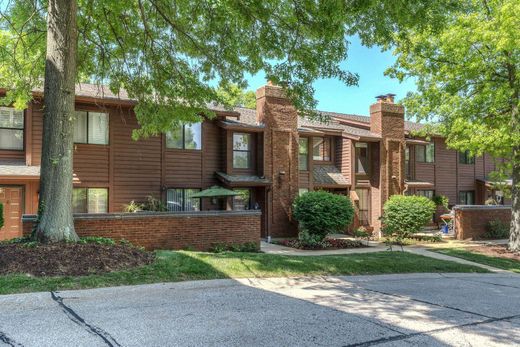 Apartment in Kirkwood, Saint Louis County