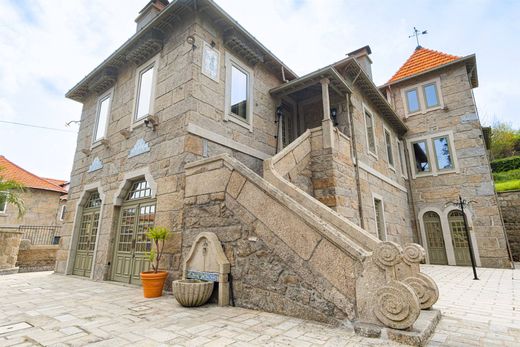 Einfamilienhaus in Penafiel, Distrito do Porto