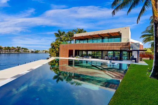 Sea Ranch Lakes, Broward Countyの高級住宅