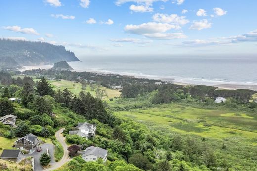 Luxury home in Neskowin, Tillamook County