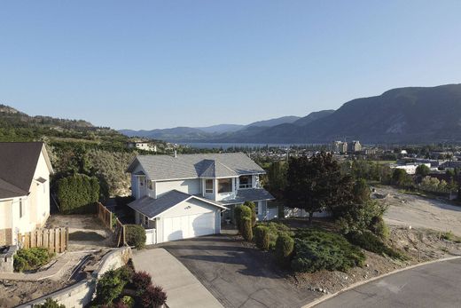 Detached House in Penticton, Regional District of Okanagan-Similkameen
