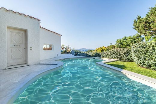 Villa a Arzachena, Sassari