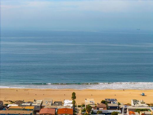 Duplex a Manhattan Beach, Los Angeles County