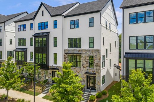 Townhouse in Alpharetta, Fulton County