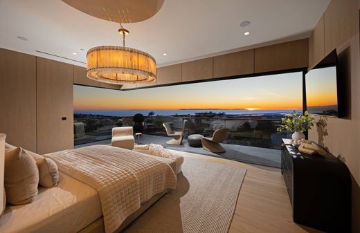 Detached House in Newport Beach, Orange County