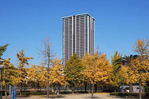 Apartment / Etagenwohnung in Ōsaka, Osaka-shi