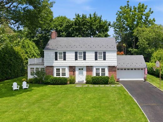 Detached House in Manhasset, Nassau County