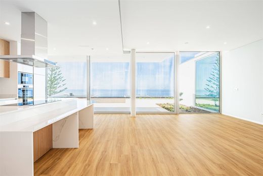 Casa Unifamiliare a Calheta, Madeira