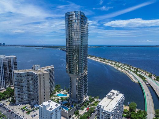 Appartamenti di lusso in vendita a Miami, Florida - LuxuryEstate.com