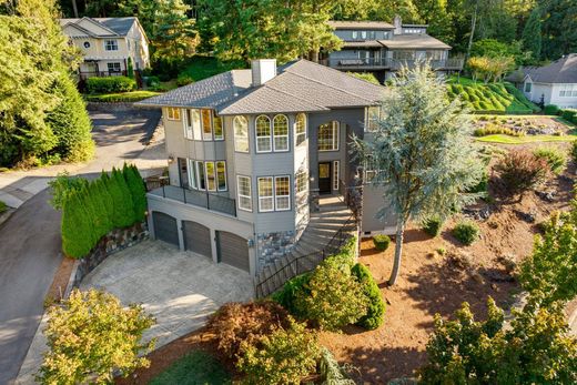 Luxe woning in Happy Valley, Clackamas County