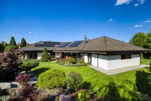 Villa in Říčany, Okres Praha-východ