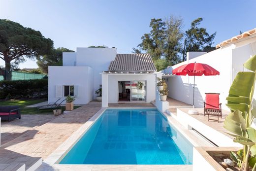 Casa Unifamiliare a Albufeira e Olhos de Água, Albufeira