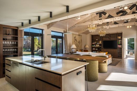 Villa in Queenstown, Queenstown-Lakes District