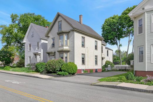 Luxury home in Portland, Cumberland County