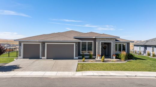 ‏בית חד-משפחתי ב  Kennewick, Benton County