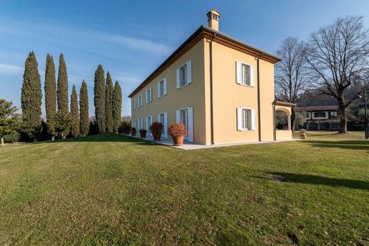 Villa in Lazise, Provincia di Verona