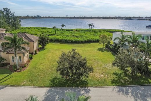 Grond in Bradenton, Manatee County