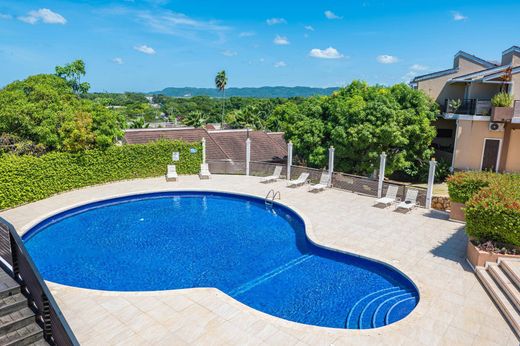 Apartment / Etagenwohnung in Negril, Westmoreland Parish