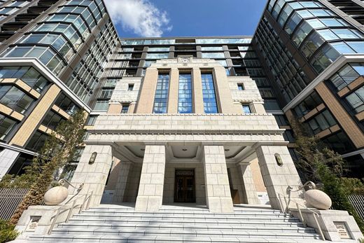 Apartment in Minato, Tokyo Prefecture