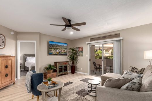 Luxury home in Phoenix, Maricopa County