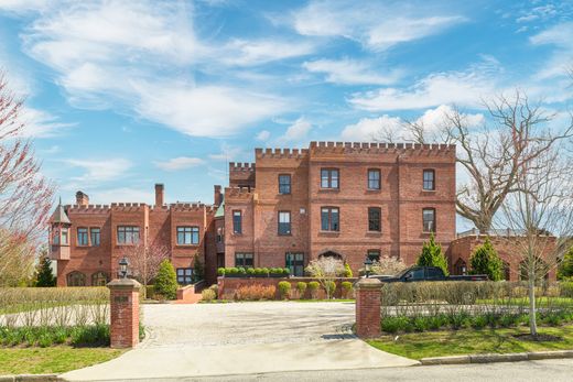 아파트 / Newport, Newport County