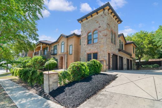 Apartment in Alamo Heights, Bexar County