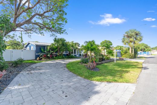 Detached House in Wilton Manors, Broward County