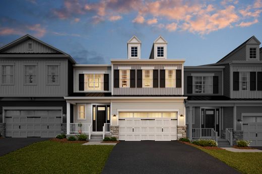 Townhouse in Mendham Township, Morris County
