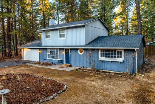 Luxury home in Bend, Deschutes County