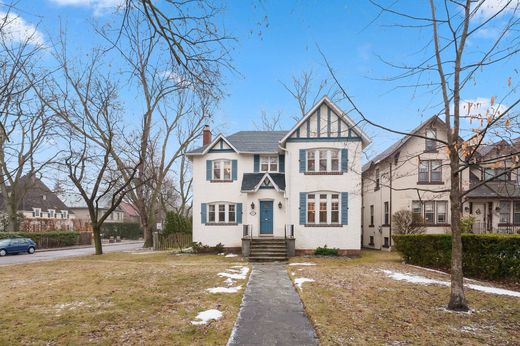 Detached House in Toronto, Ontario