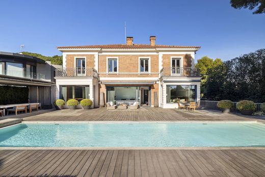 Detached House in Barcelona, Province of Barcelona