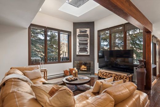 Apartment in Snowmass Village, Pitkin County