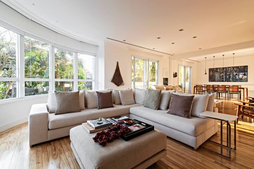 Piso / Apartamento en São Paulo