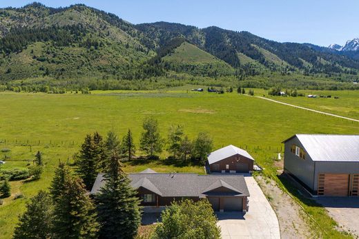 Luxury home in Star Valley Ranch, Lincoln County