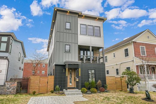 Vrijstaand huis in Arlington, Arlington County