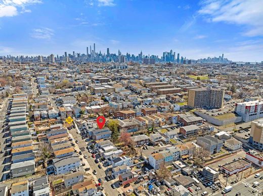Casa Unifamiliare a North Bergen, Hudson County