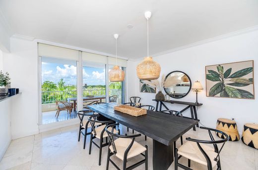Apartment in Key Biscayne, Miami-Dade