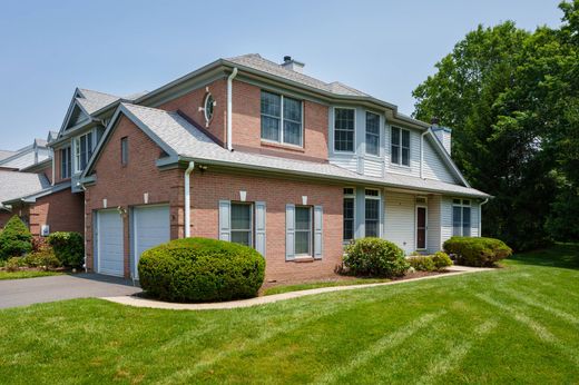 Townhouse for rent per month in Princeton