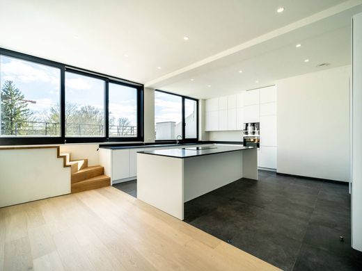 Apartment in Etterbeek, Brussels Capital Region