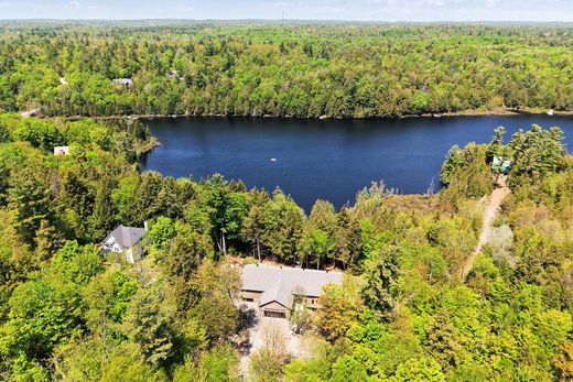 Dom jednorodzinny w Gore, Laurentides