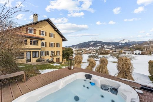 Country House in Châtel-Saint-Denis, Veveyse District