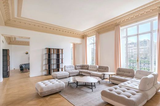 Apartment / Etagenwohnung in La Muette, Auteuil, Porte Dauphine, Paris