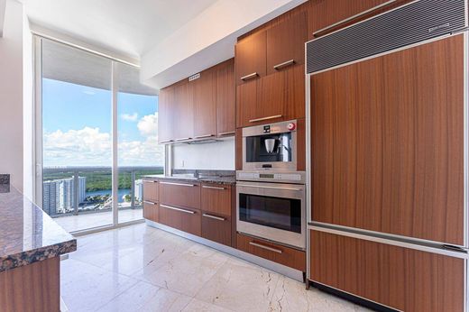 Apartment in Sunny Isles Beach, Miami-Dade
