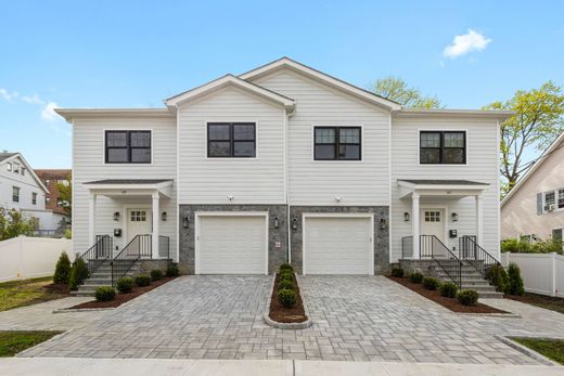Duplex in Harrison, Westchester County