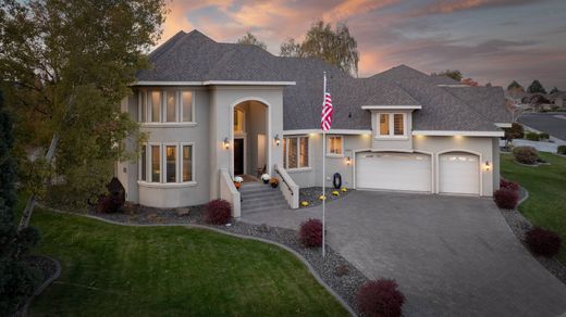 Detached House in Kennewick, Benton County