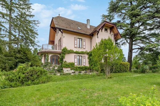 Einfamilienhaus in Vessy, Genève