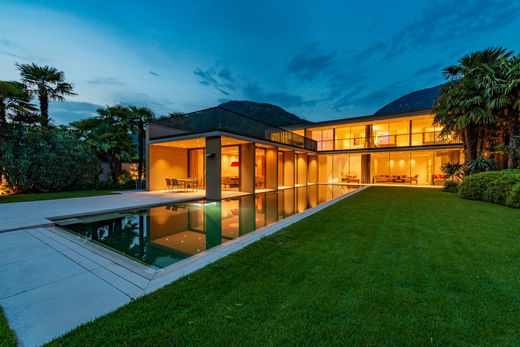 Einfamilienhaus in Lugano, Kanton Tessin