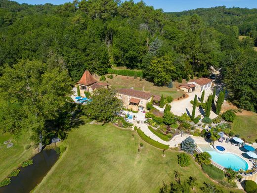 Vrijstaand huis in Duravel, Lot