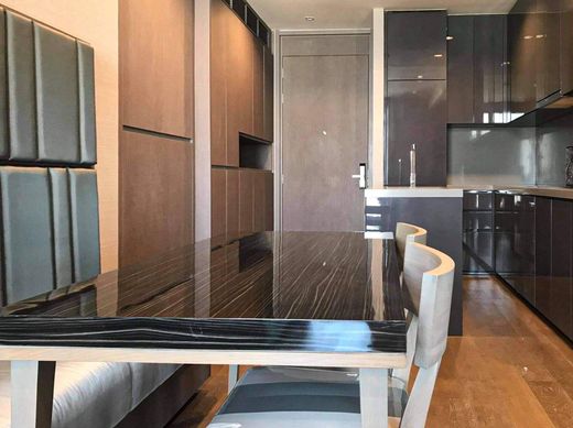 Appartamento a Bang Rak, Bangkok